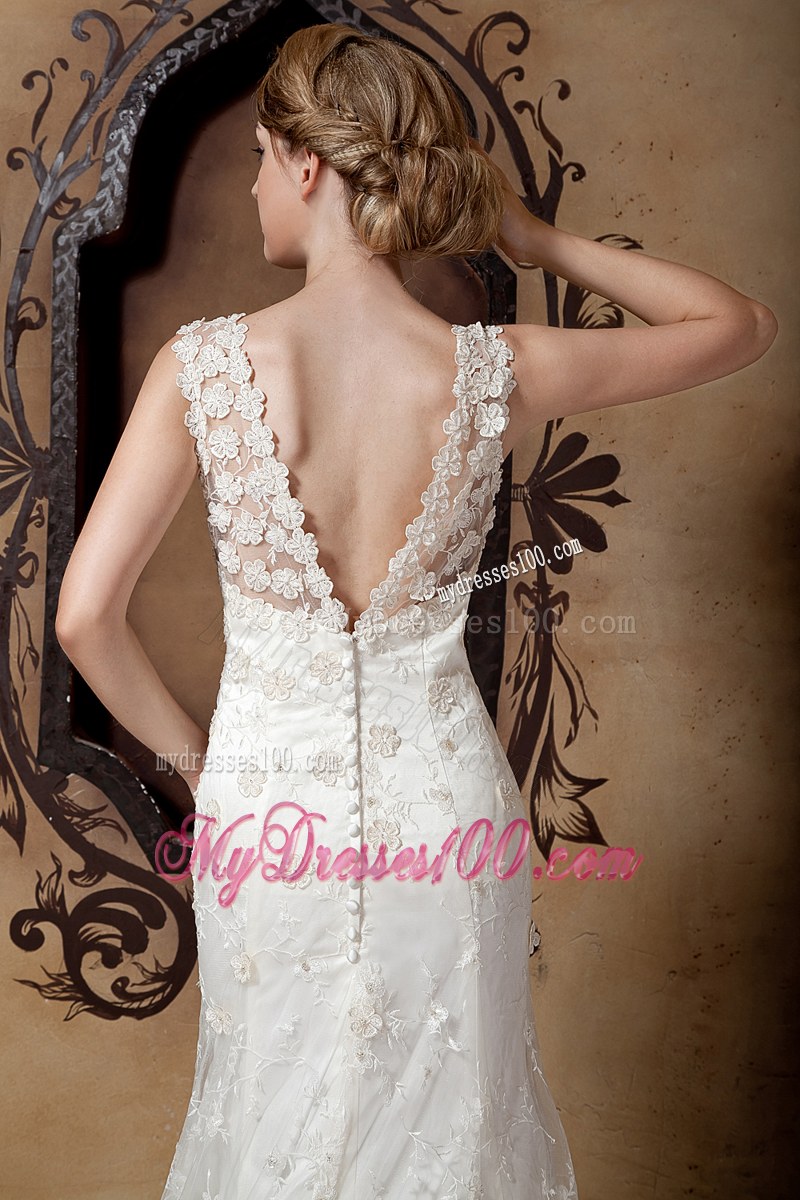 Fabulous Ivory Floral Pattern Lace V-neck Wedding Dress Court Train