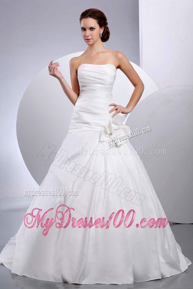 Strapless Court Train A-line Wedding Dresses with Handle-Made Flowers