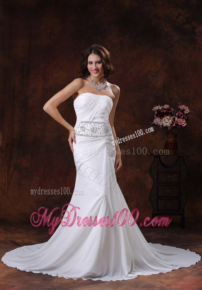 Good Quality Embroidery Ruche Mermaid Chapel Train White Wedding Dress