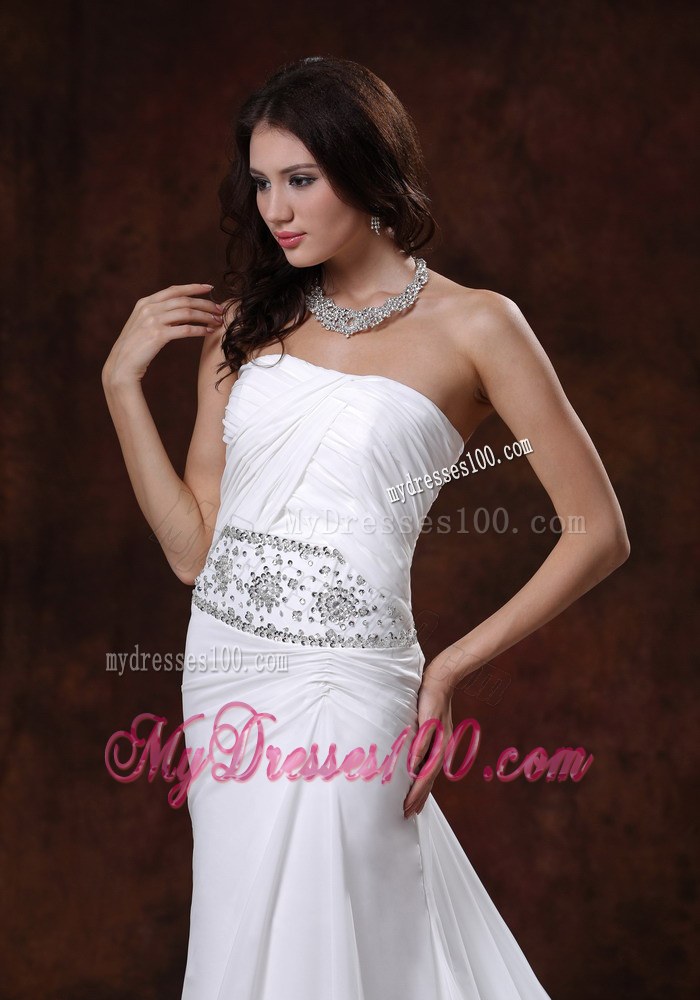 Good Quality Embroidery Ruche Mermaid Chapel Train White Wedding Dress