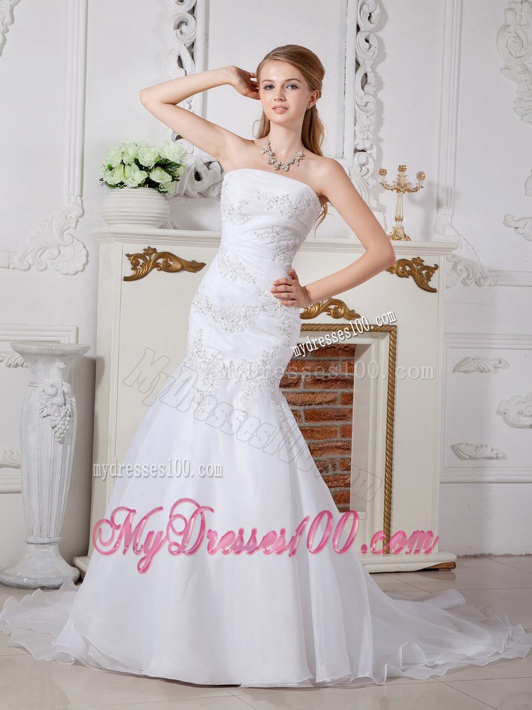 Mermaid Strapless Brush Train Appliques Decorate Bridal Gown for Wedding