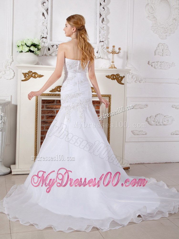 Mermaid Strapless Brush Train Appliques Decorate Bridal Gown for Wedding