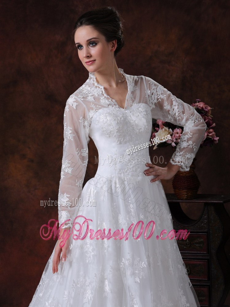 Lace Princess V-neck Long Sleeves Court Train Wedding Bridal Gown