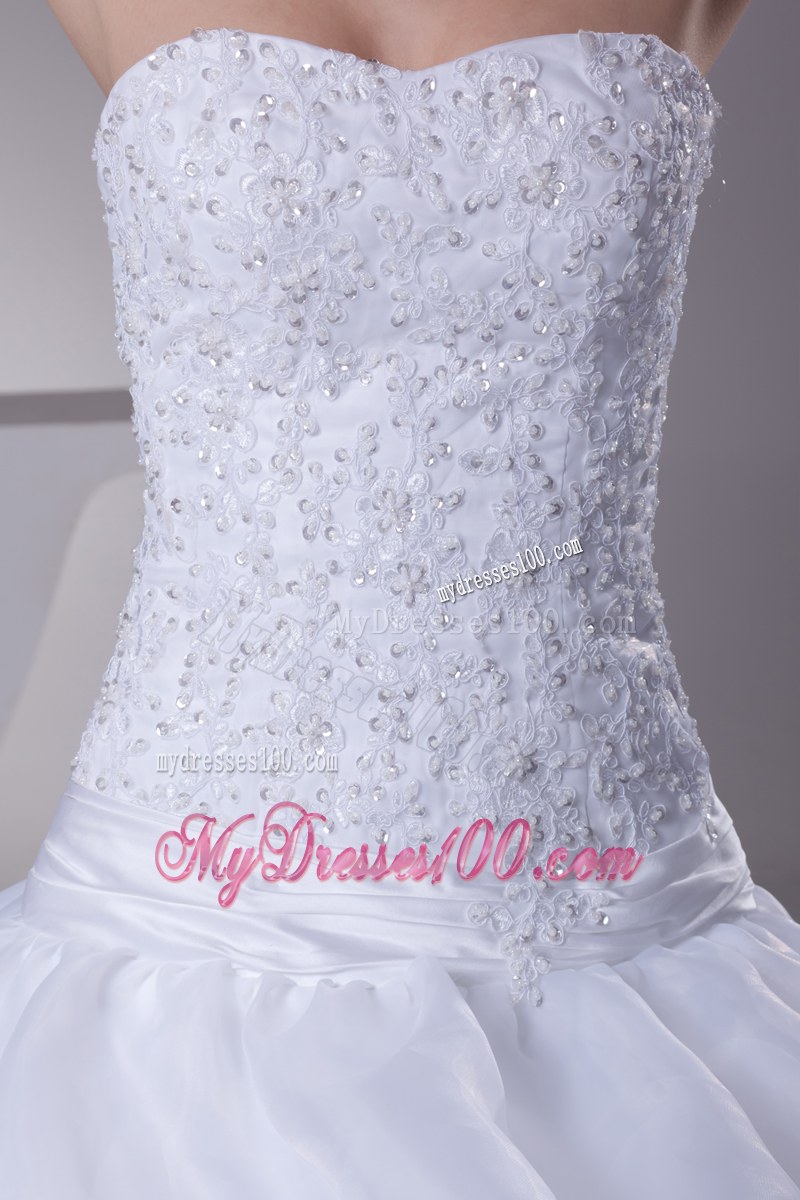 Pick-ups Diamonds and Appliques Decorated Brush Train Wedding Bridal Gown