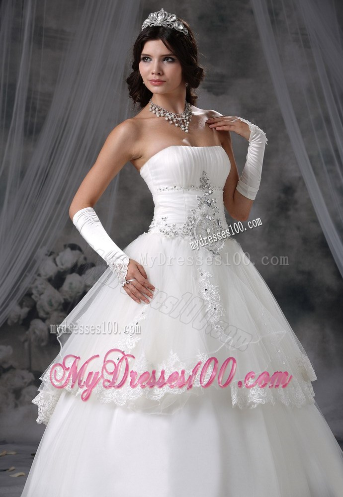 Layers Ball Gown Wedding Dress with Appliques and Beadings