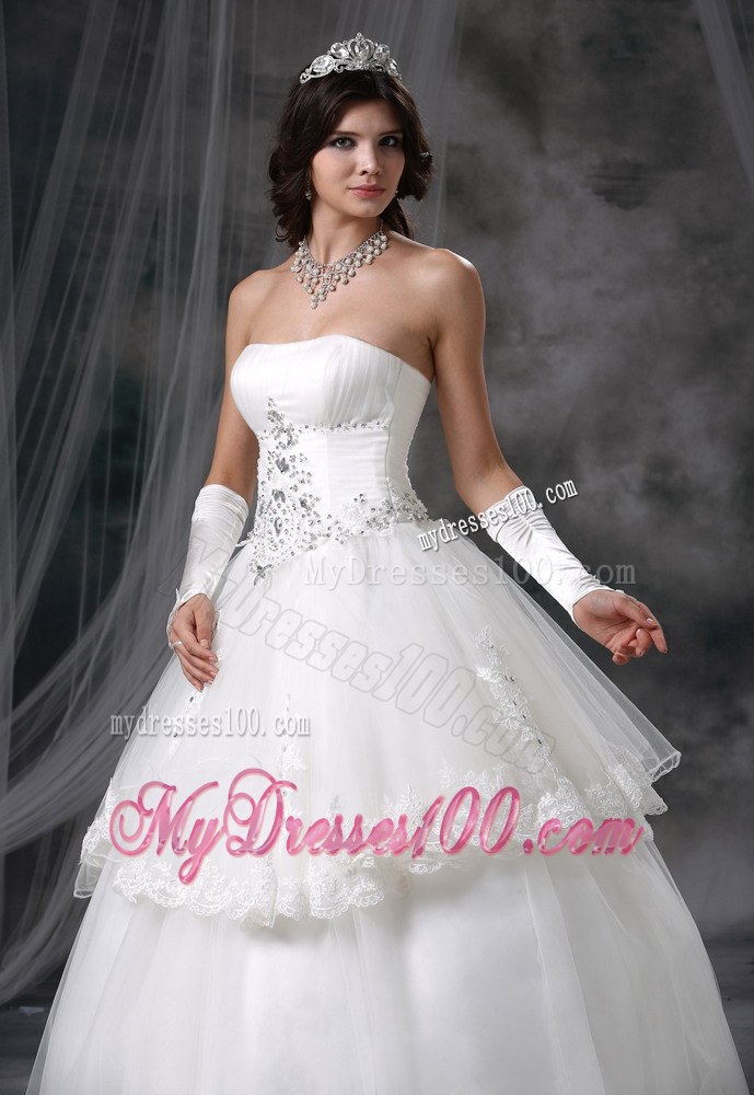 Layers Ball Gown Wedding Dress with Appliques and Beadings