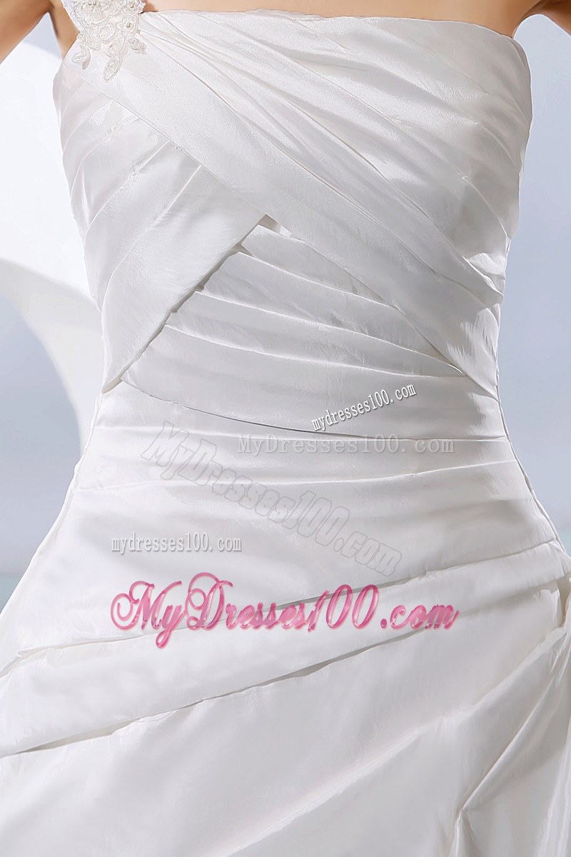 One Shoulder Ruching and Appliques Puffy Dress for Brides with Court Train