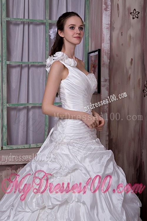 Handle Flowers Beading and Pick-ups Decorated One Shoulder Bridal Dresses