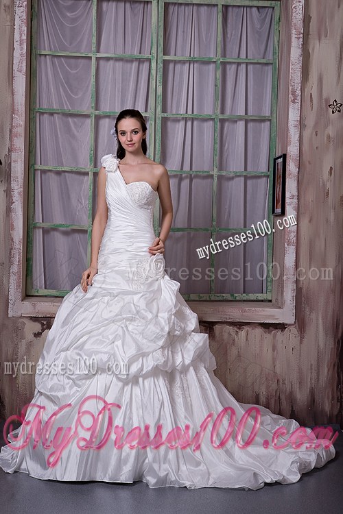 Handle Flowers Beading and Pick-ups Decorated One Shoulder Bridal Dresses