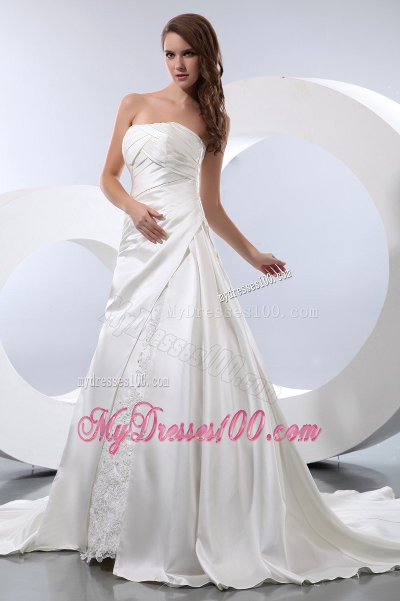 Ruching Slit and Lace Flowers Decorated Court Tain Bridal Gowns