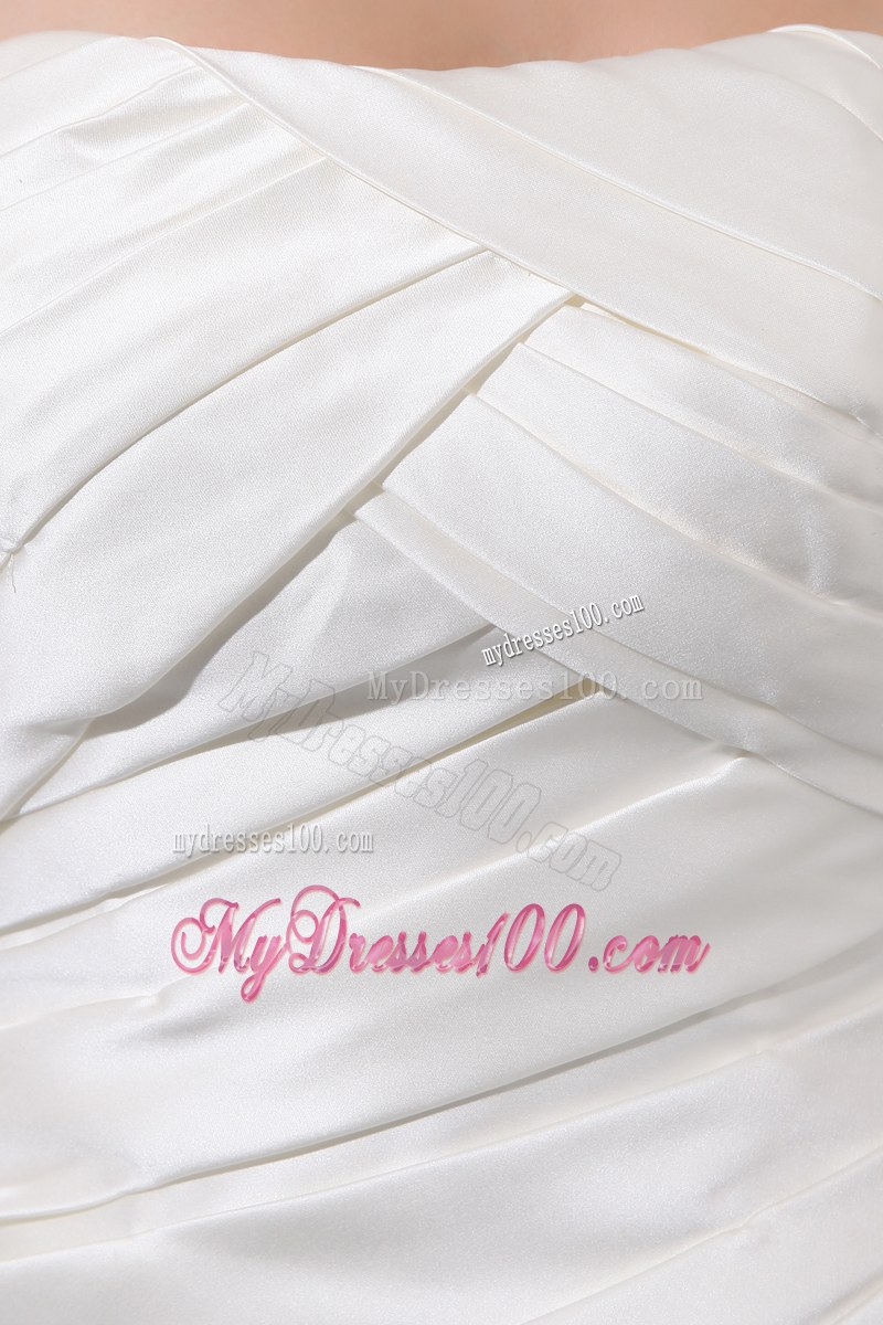 Ruching Slit and Lace Flowers Decorated Court Tain Bridal Gowns