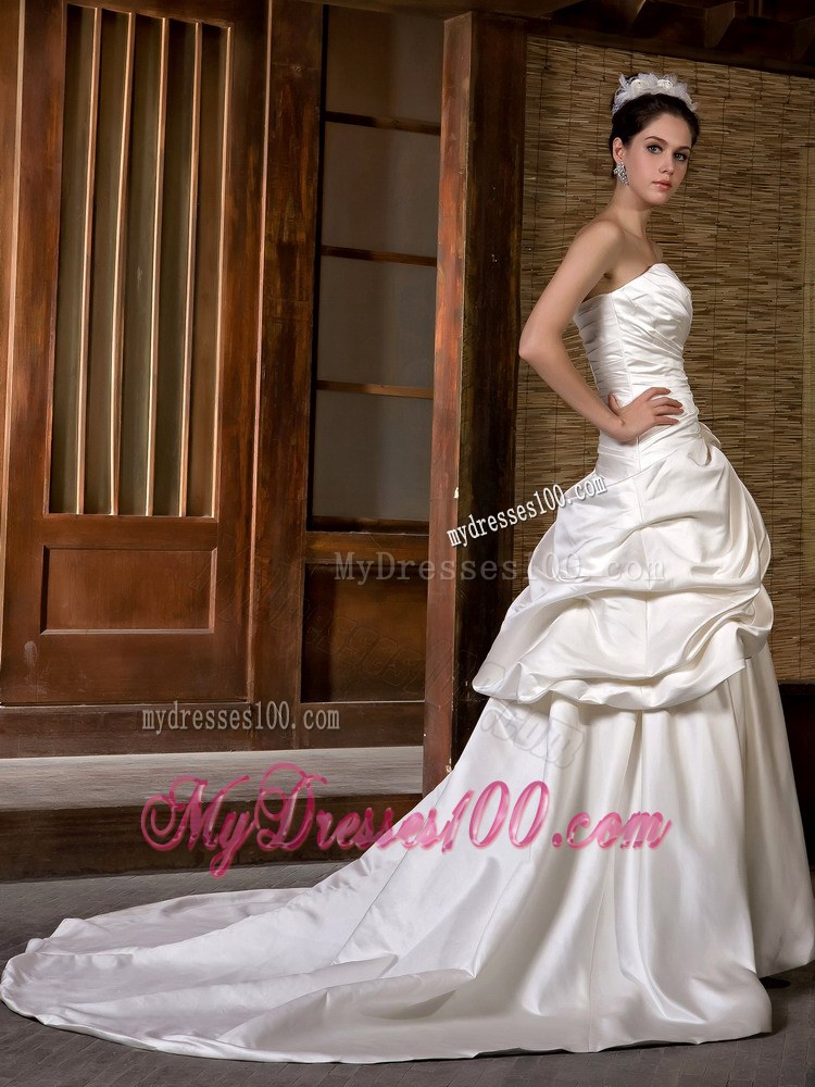 Ruching Pick-ups Two Layers Wedding Dress with Handle Flowers and Court Train