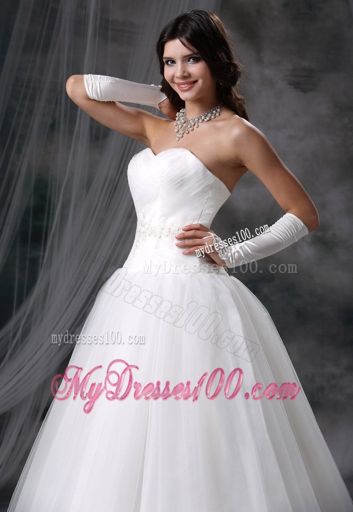 Simple A-line Floor-length White Hall Wedding Dress with Gloves