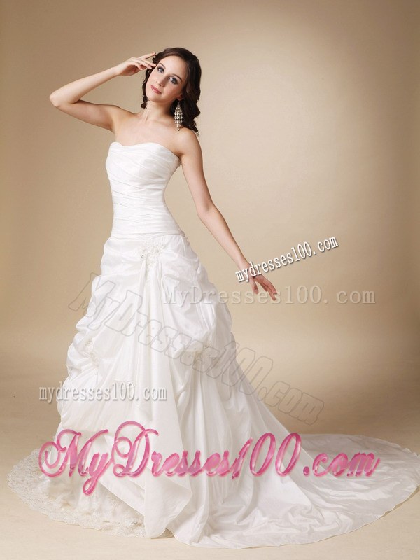 Ruching Bodice for Pick-ups Decorated Strapless Wedding Dresses in White