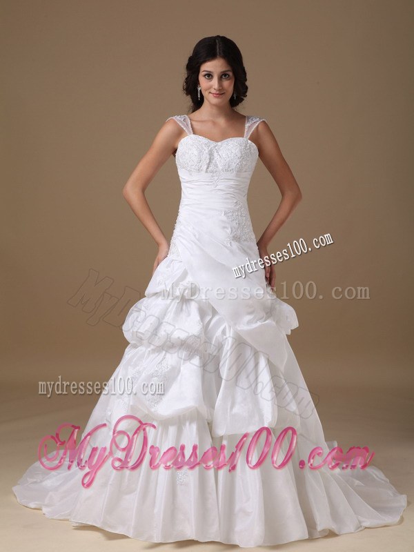 Polished Straps Pick-ups Appliques Lace Element White Wedding Dress