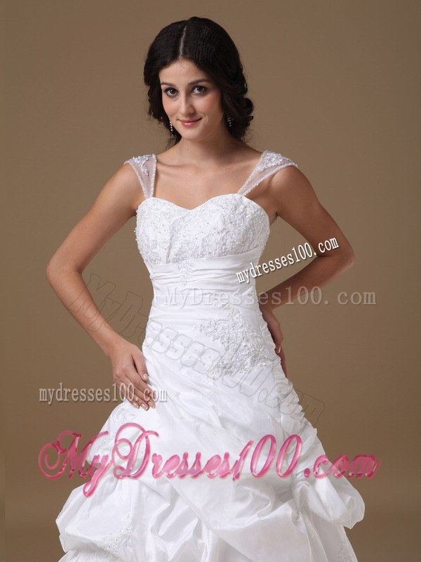 Polished Straps Pick-ups Appliques Lace Element White Wedding Dress