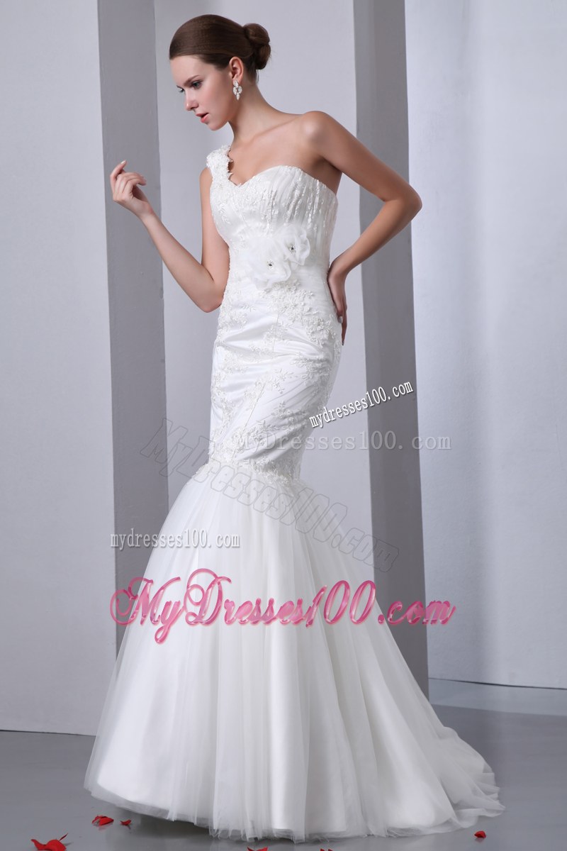 Mermaid One Shoulder Lace White Bridal Dress Handmade Flower