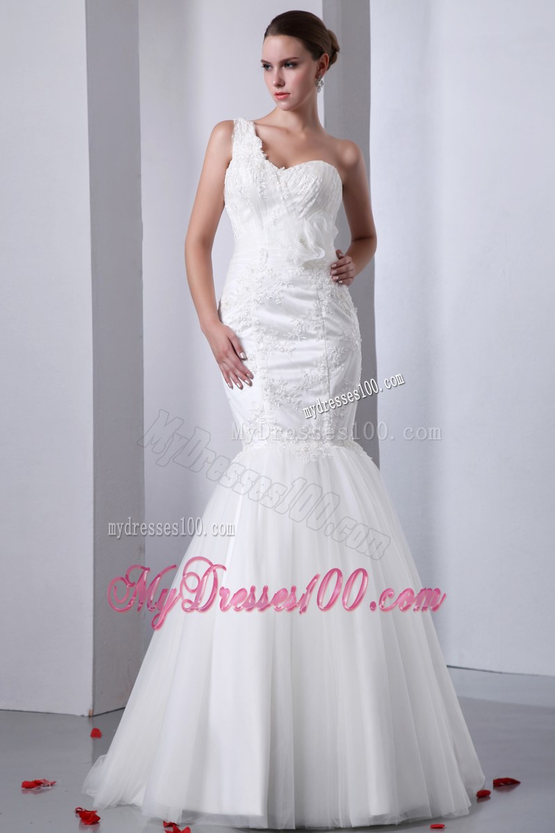 Mermaid One Shoulder Lace White Bridal Dress Handmade Flower