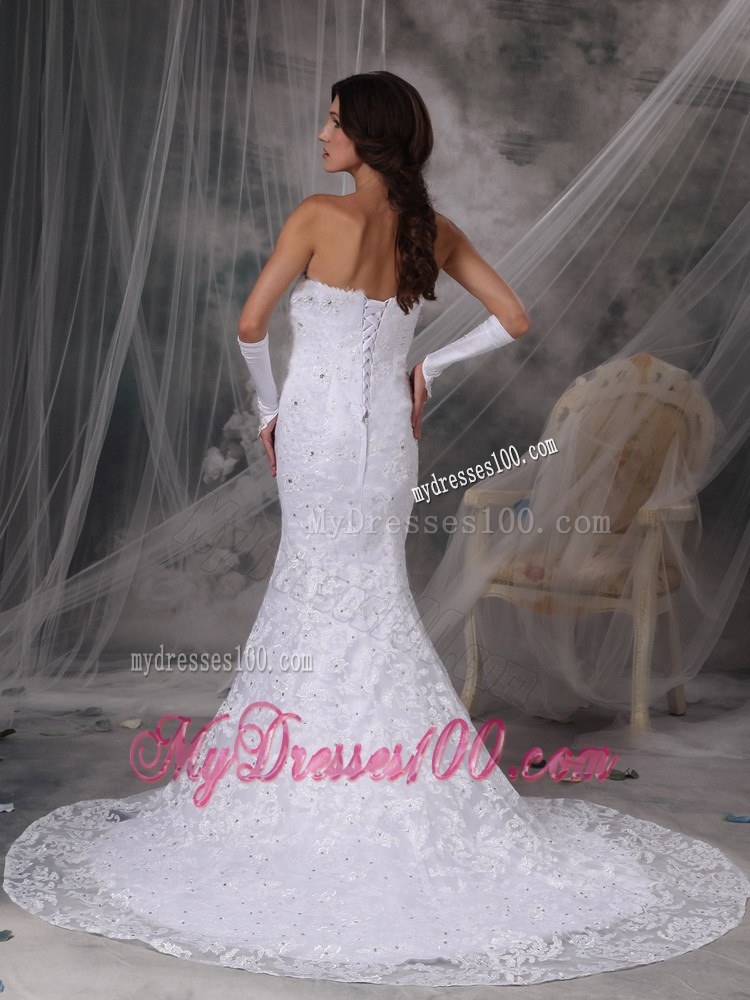 Chapel Train Mermaid Lace Appliques White Wedding Dress Strapless