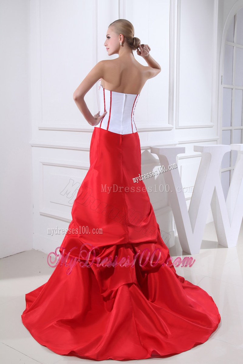 Red and White Bridal Gown with Feather Flowers Pick-ups and Court Train