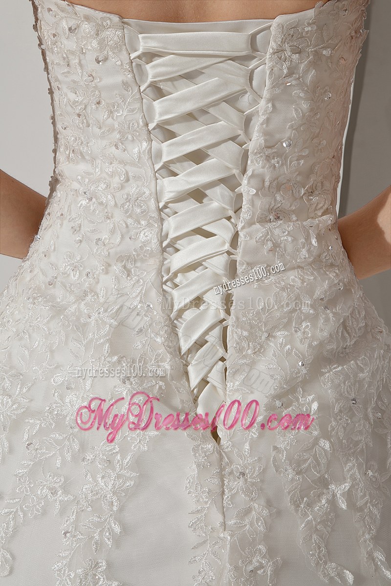 Sweetheart Sweep Train Embroidery White Wedding Dress Up-to-date