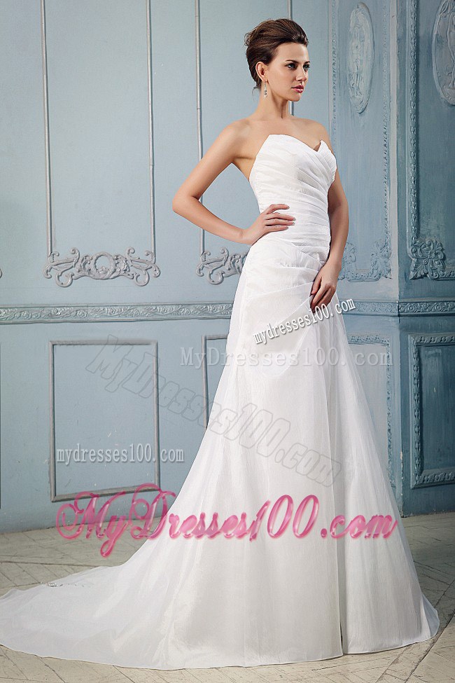 Princess Sweetheart Brush Train Wedding Dresses with Appliques and Ruche