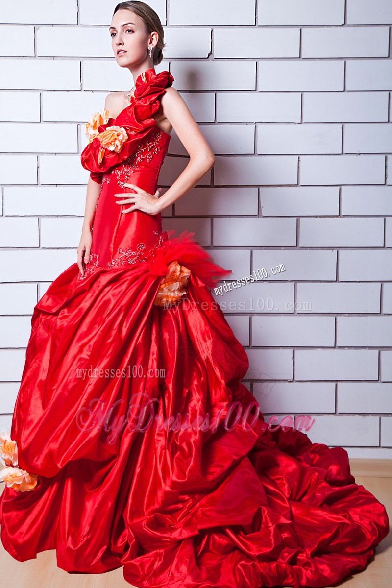 Red Wedding Dress One Shoulder Pick-ups Handmade Flowers