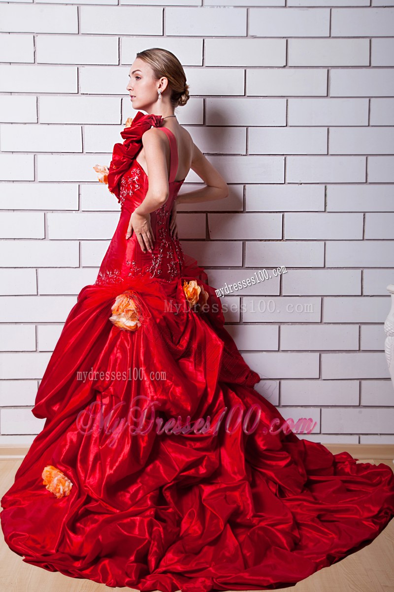 Red Wedding Dress One Shoulder Pick-ups Handmade Flowers