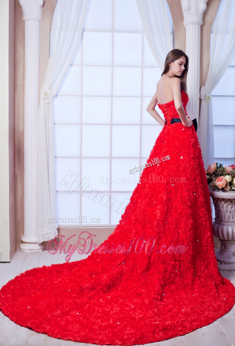 Red Special Embossed Fabric Wedding Dress with Black Ribbon