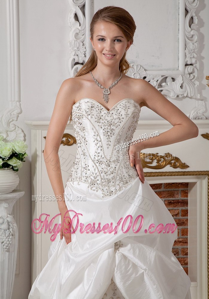 Sweetheart Court Train Taffeta Bridal Dress with Appliques and Pick-ups