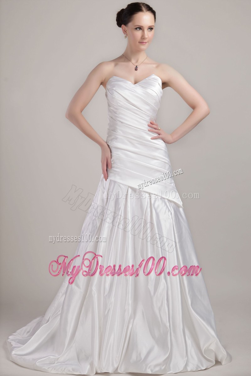 Sweetheart Ruche Sweep Train White Wedding Dress Zipper Up Back
