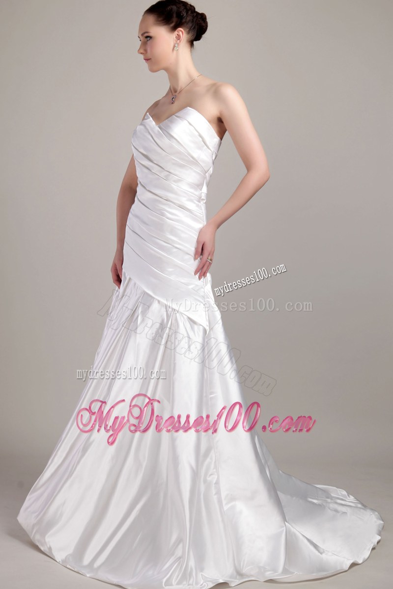 Sweetheart Ruche Sweep Train White Wedding Dress Zipper Up Back