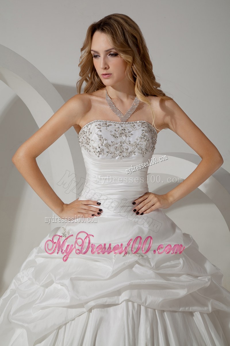 Elegant Strapless Ruffles Beaded White Wedding Bridal Gown Court Train
