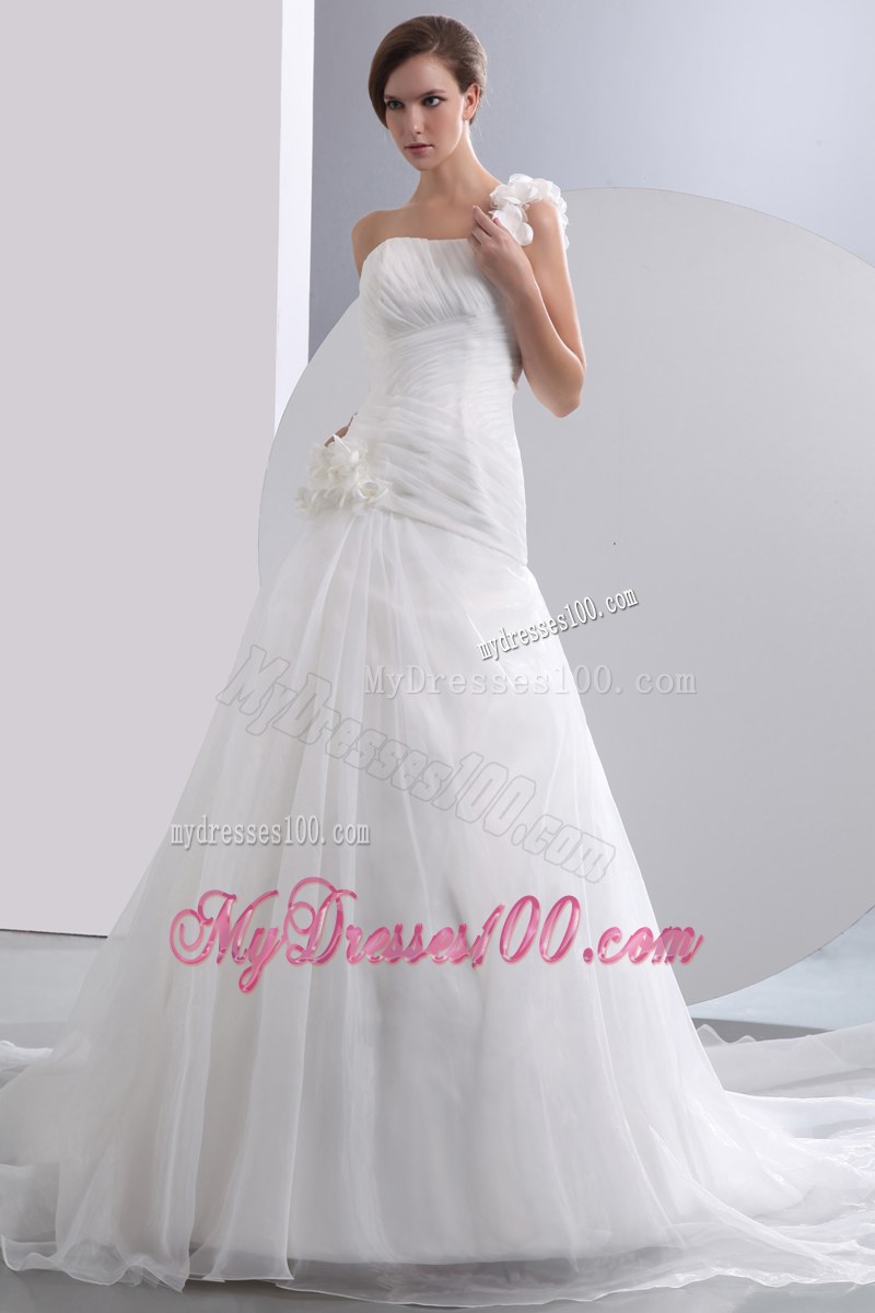 Hand Made Flowers Single One Shoulders Puffy Wedding Dresses with Court Train