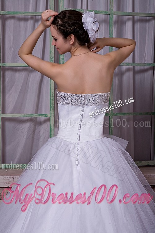 Clasp Handle Tulle Wedding Bridal Gowns with Diamonds and Bowknot