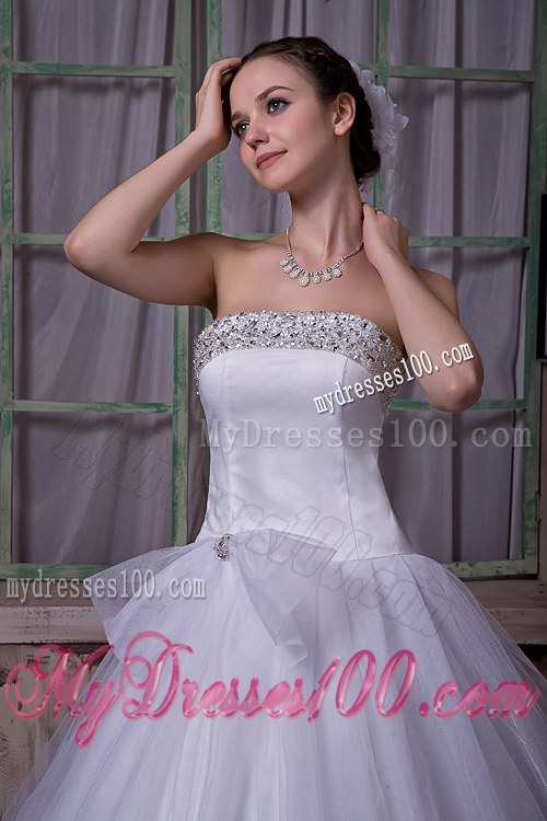 Clasp Handle Tulle Wedding Bridal Gowns with Diamonds and Bowknot