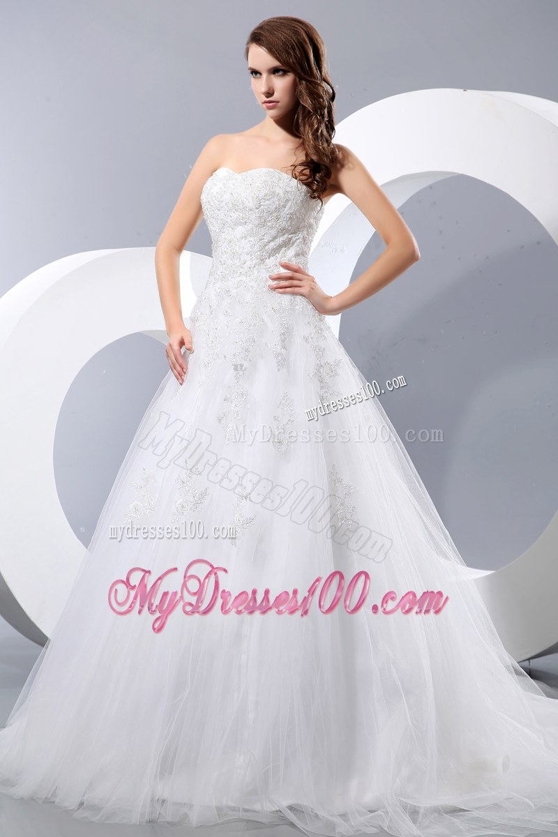 Diamonds and Floral Appliques Decorated Bridal Gowns with Brush Train