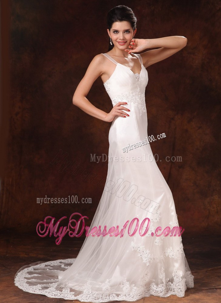 Appliques and Beading Accent on Court Train Wedding Gown Column