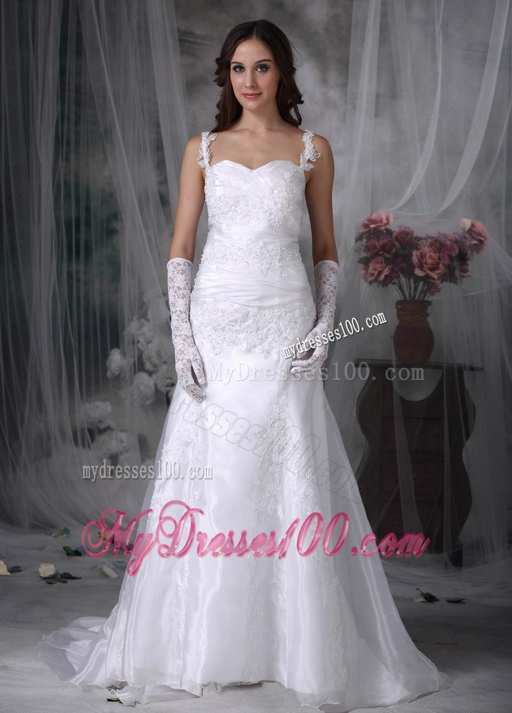 Court Train Spaghetti Straps Ruffles White Wedding Dress with Appliques
