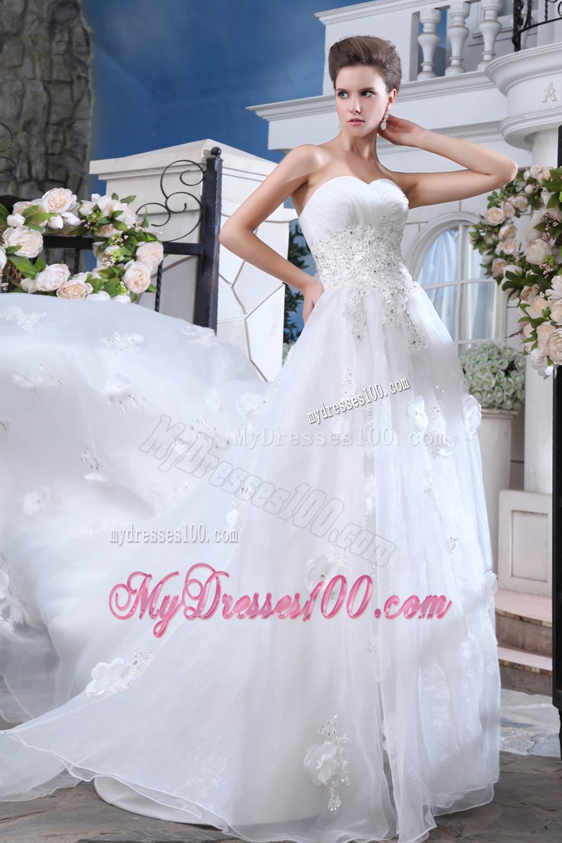 High-class Floral Decorate Lace-up Back White Bridal Gown Chapel Train