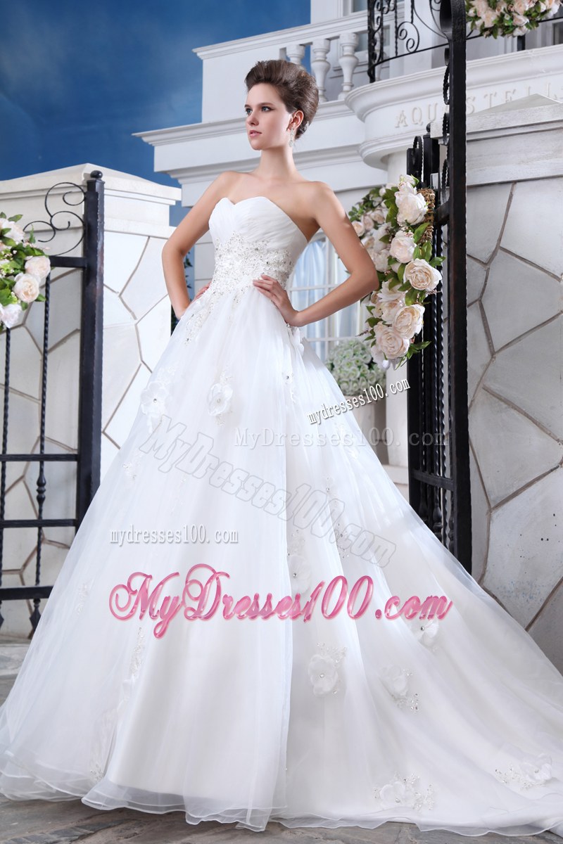 High-class Floral Decorate Lace-up Back White Bridal Gown Chapel Train