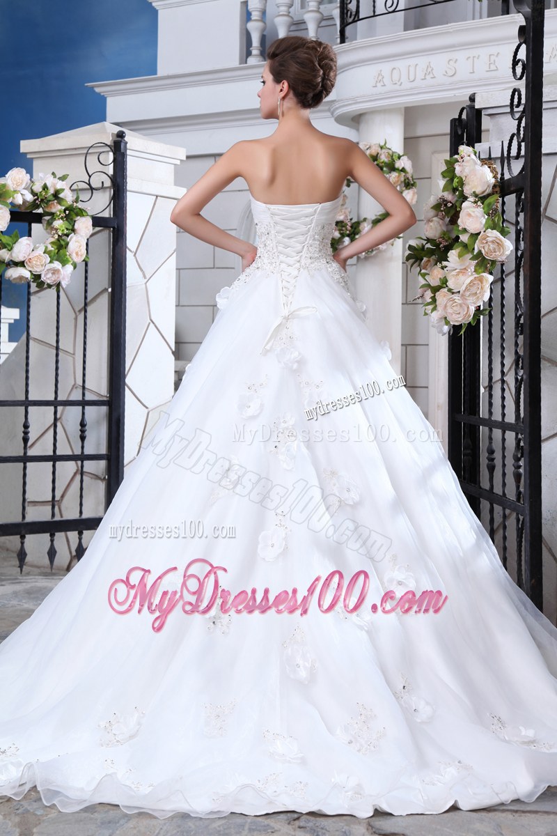 High-class Floral Decorate Lace-up Back White Bridal Gown Chapel Train