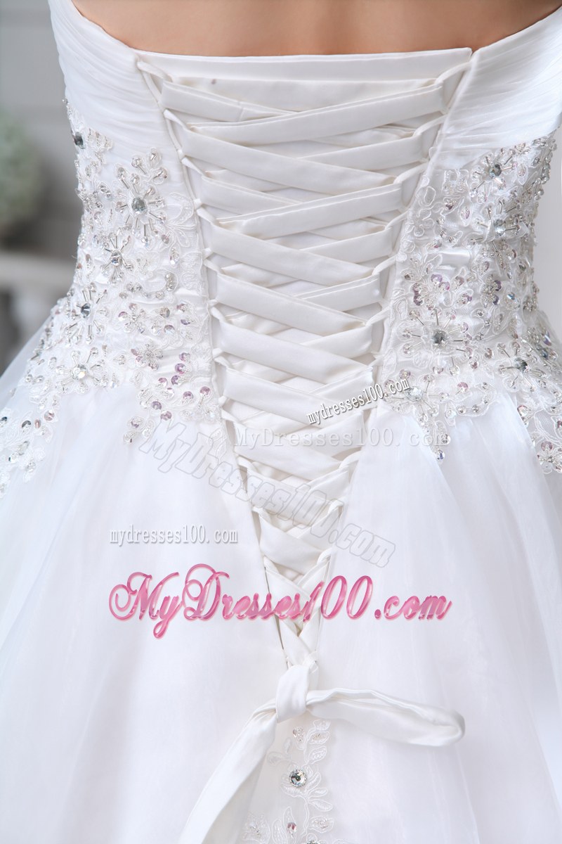 High-class Floral Decorate Lace-up Back White Bridal Gown Chapel Train