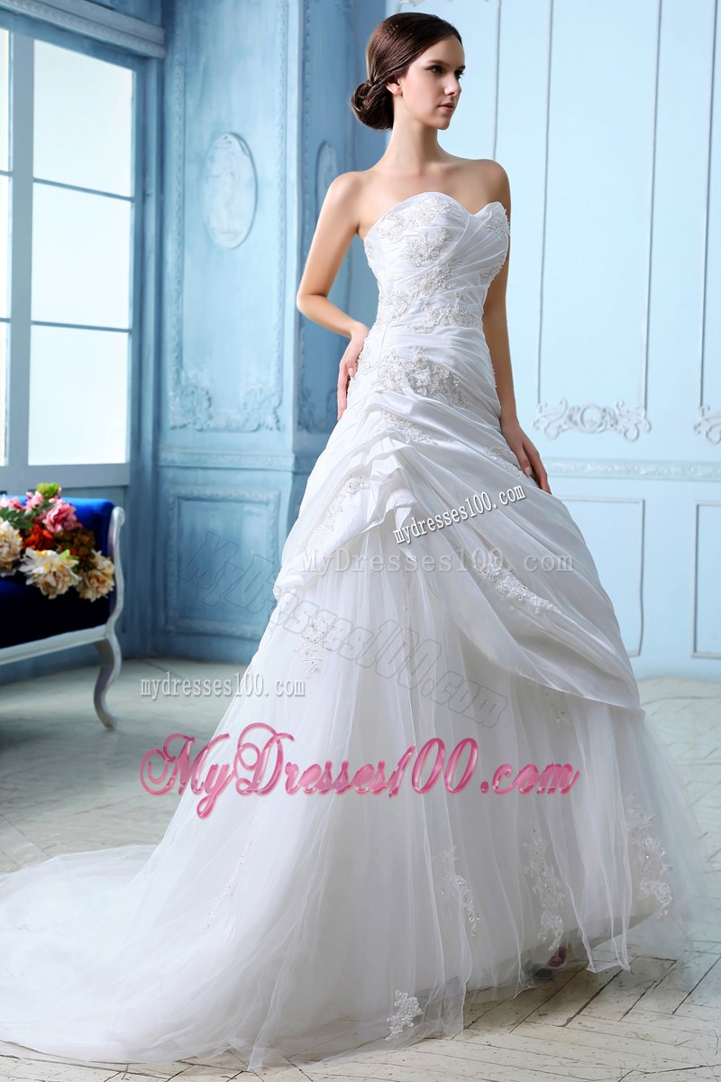 Ruching Diamonds Appliques and Brush Train Sweetheart Wedding Gowns