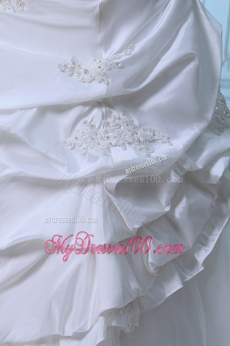 Ruching Diamonds Appliques and Brush Train Sweetheart Wedding Gowns