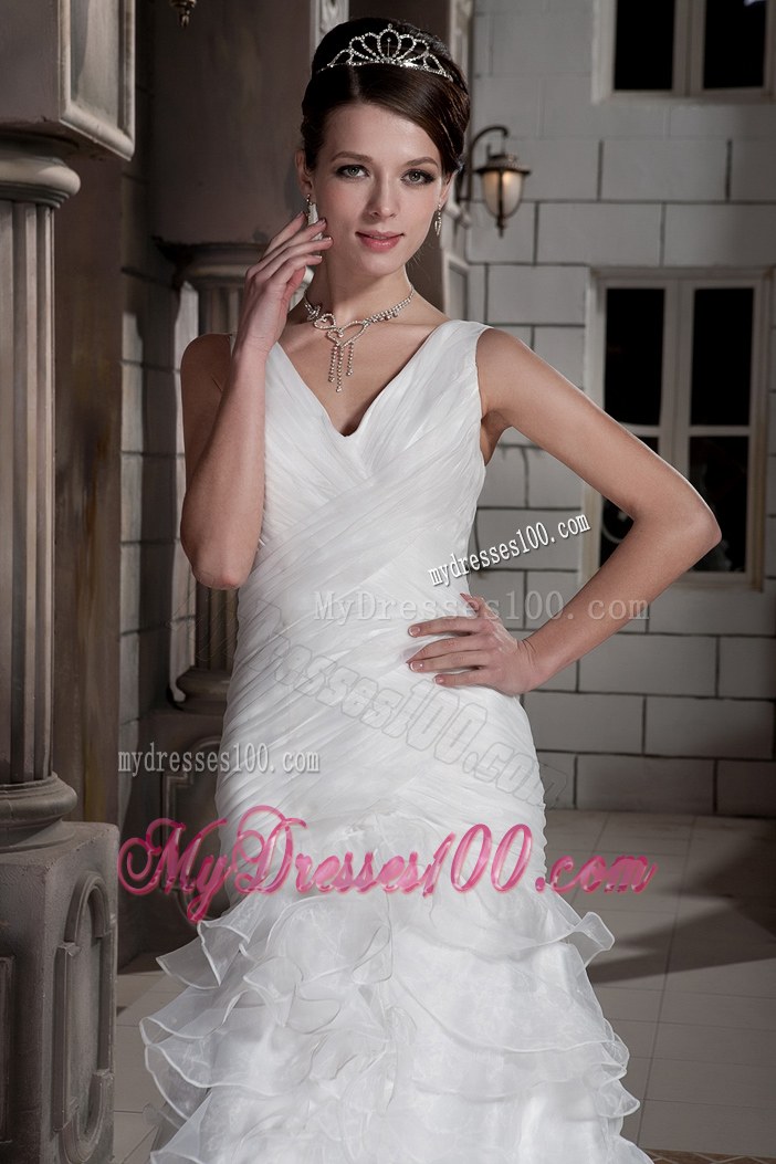 V-neck Sheath Clasp Handle Bridal Gown with Ruffled Layers Court Train