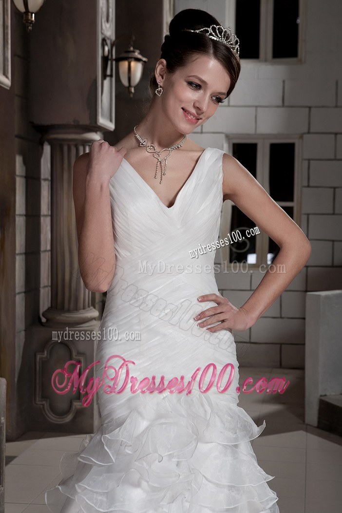 V-neck Sheath Clasp Handle Bridal Gown with Ruffled Layers Court Train