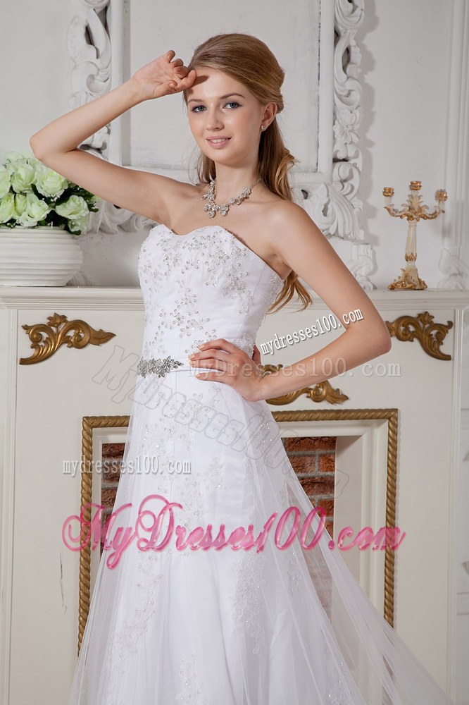 Empire Sweetheart Court Train Beading Decorated Lace Wedding Dress