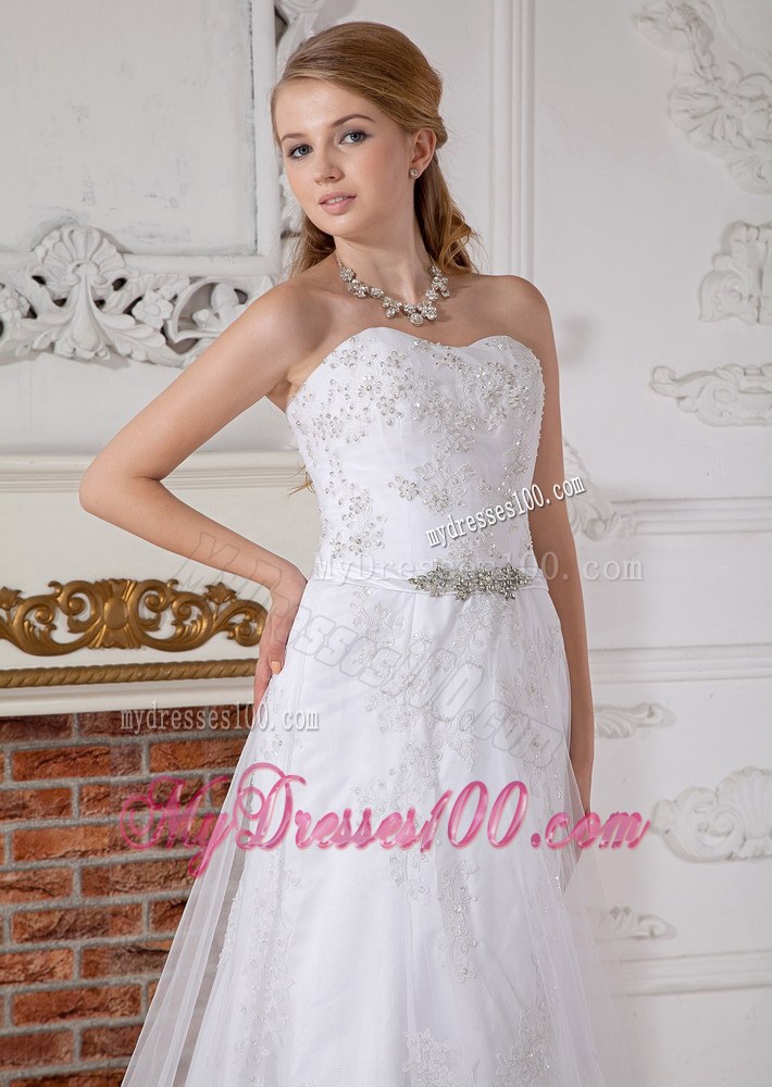 Empire Sweetheart Court Train Beading Decorated Lace Wedding Dress
