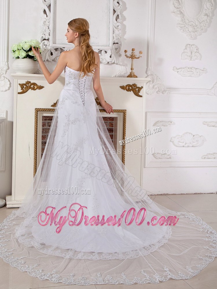 Empire Sweetheart Court Train Beading Decorated Lace Wedding Dress